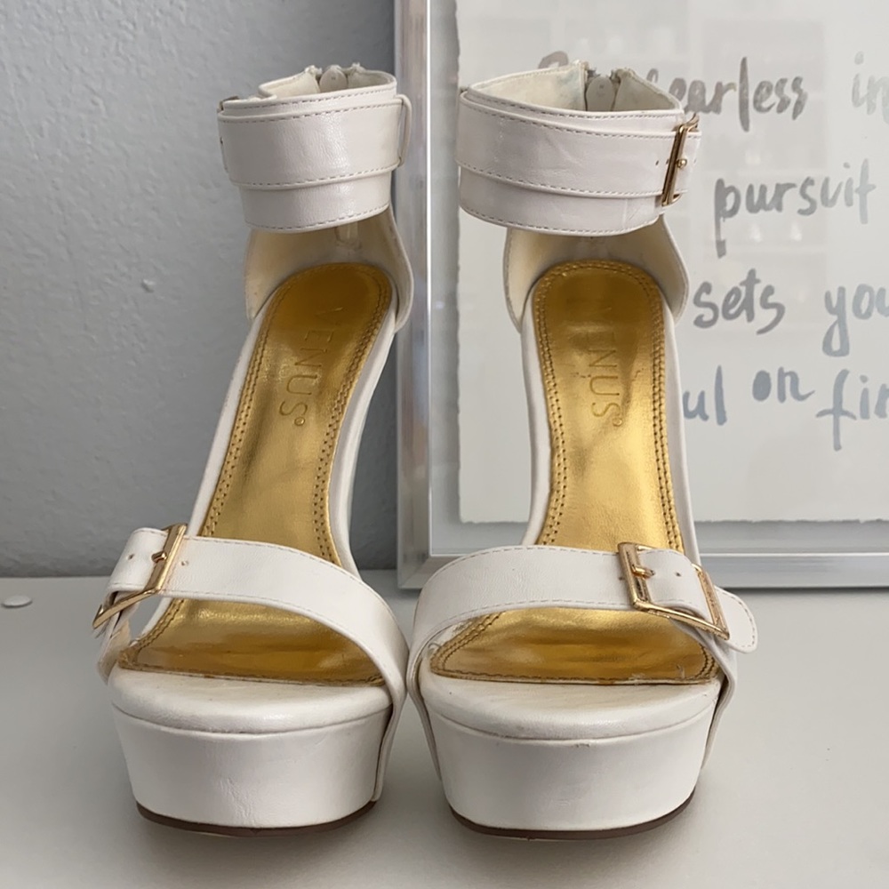 White Solid Wedges - image 2
